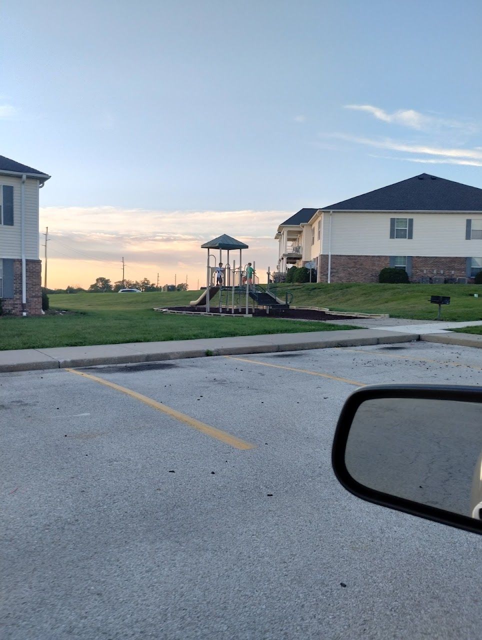 Willow Point Apts