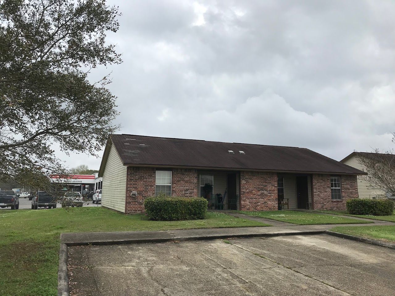 Willowbrook I Apartments