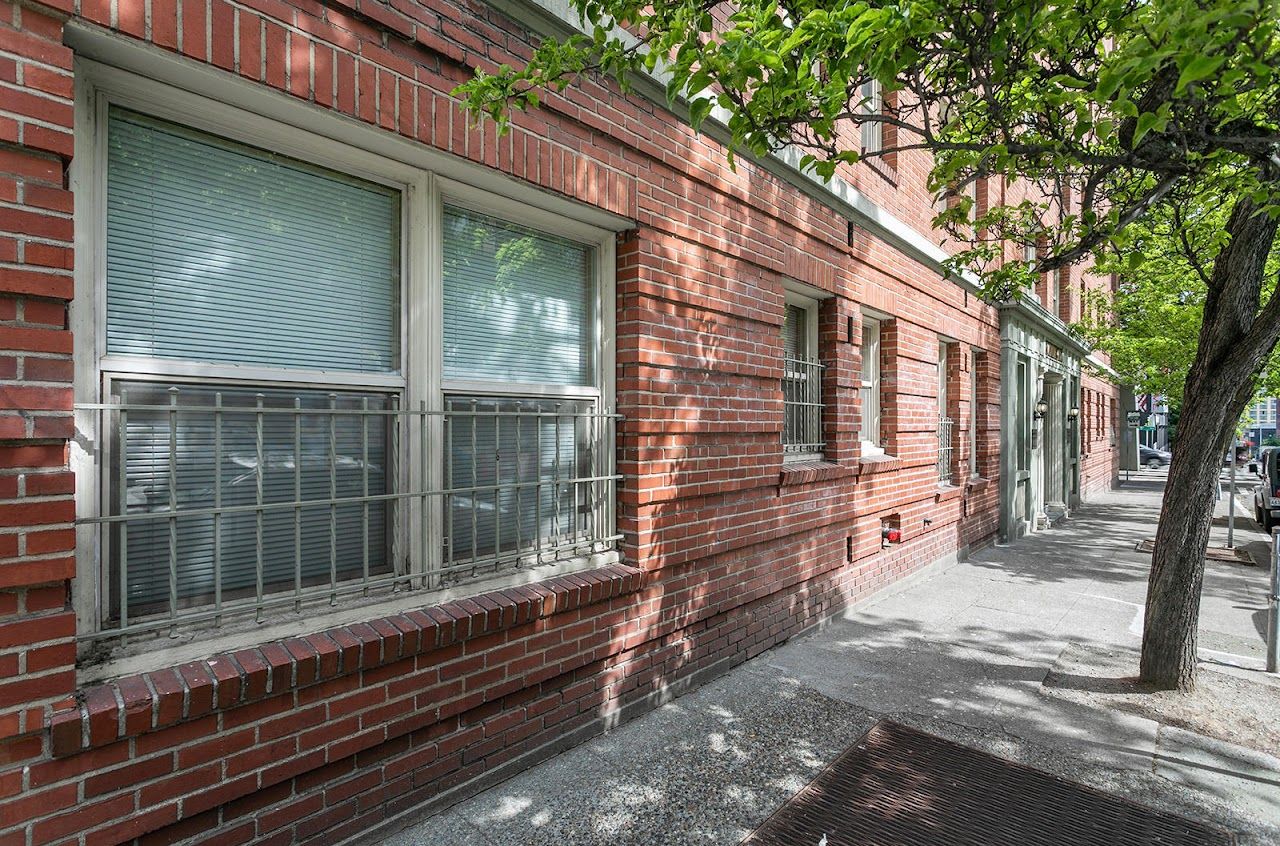 Windham Apartments, The