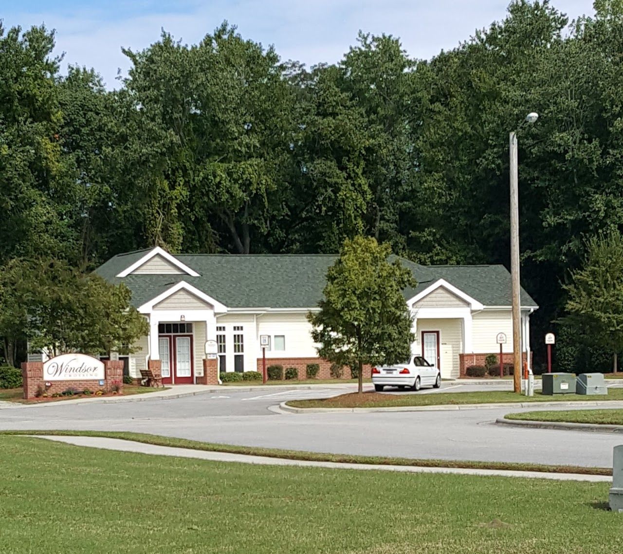 Windsor Crossing Apartments