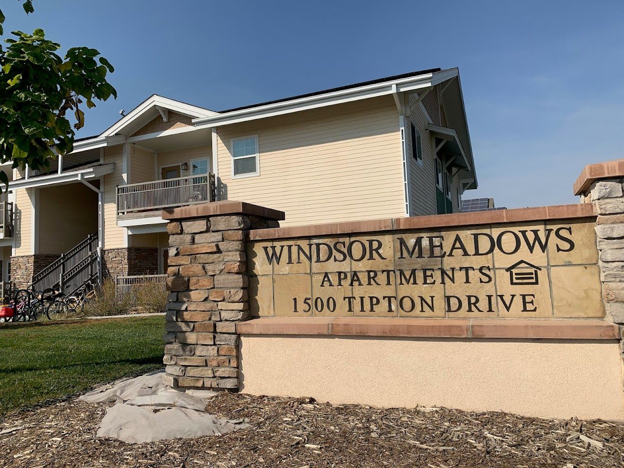 Windsor Meadows Apts