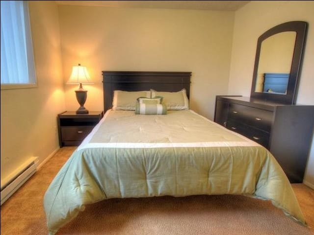 Wisteria Walk Apartments