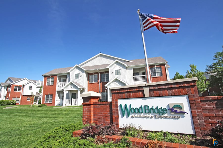 Wood Bridge Apts