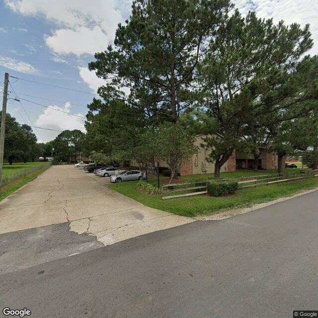 Wood Creek Apartments
