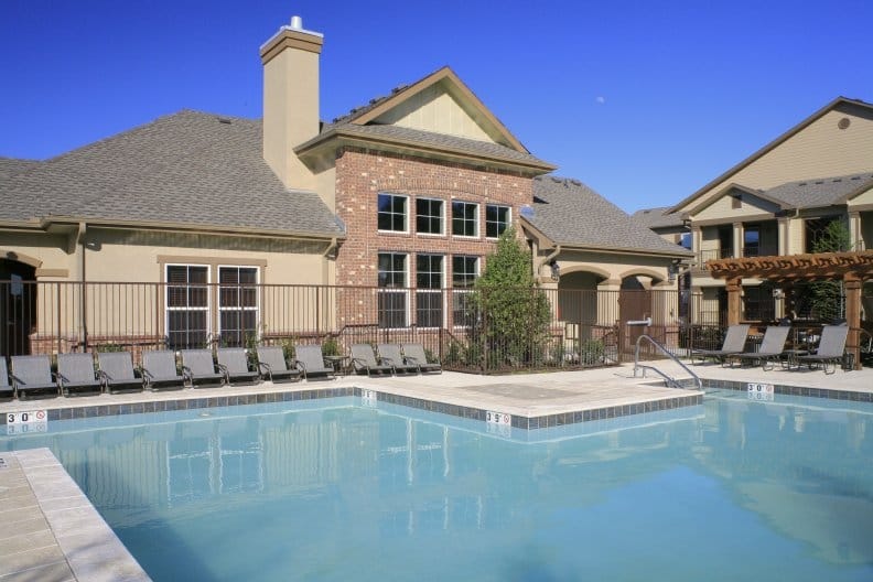 Wood Crest / The Woodlands