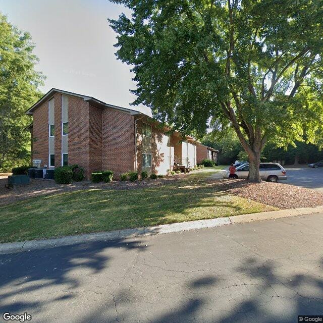 Woodhill Apartments