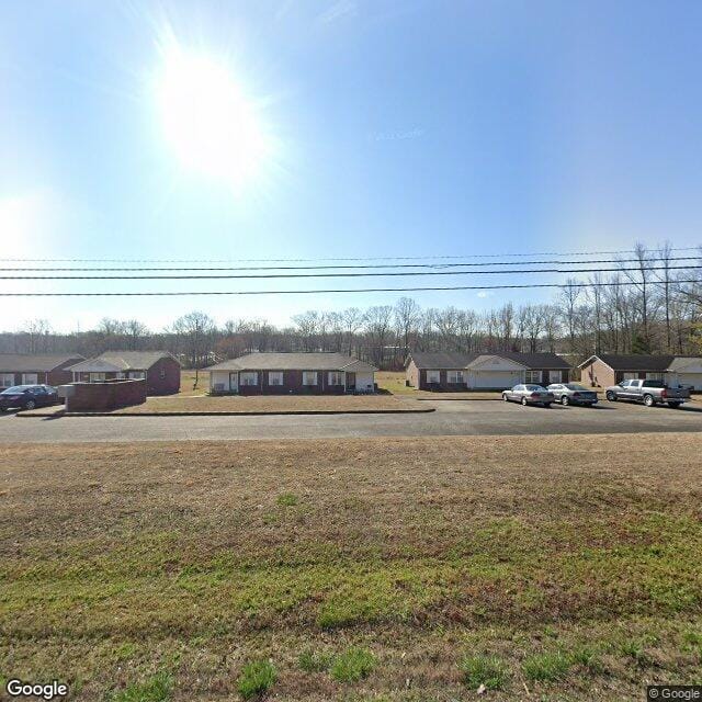 Woodland Hills Apt