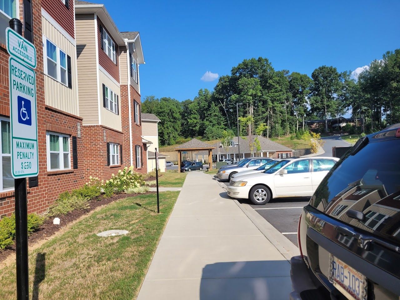 Woodlane Street Apartments