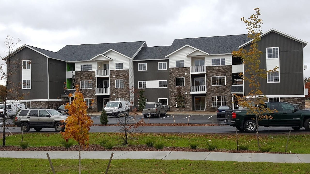 Woodmere Ridge Apts