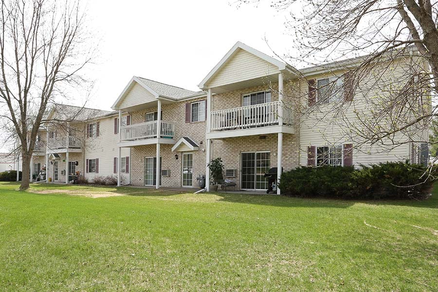 Woodside Village Apts