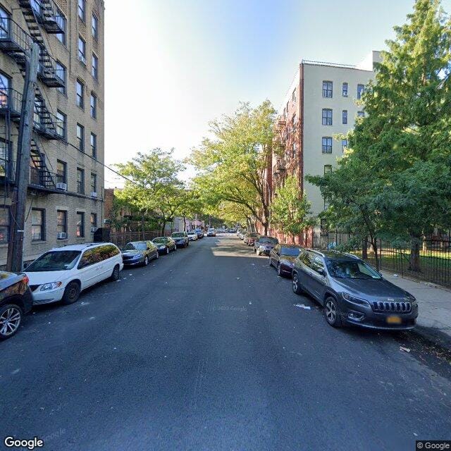 Woodycrest House