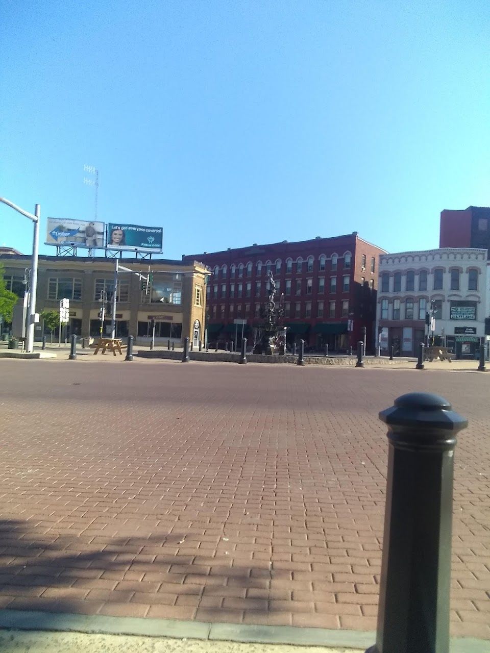 Woolworth Apartments