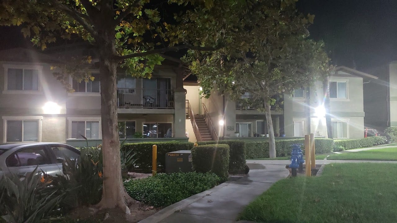 Yorba Linda Palms Apts