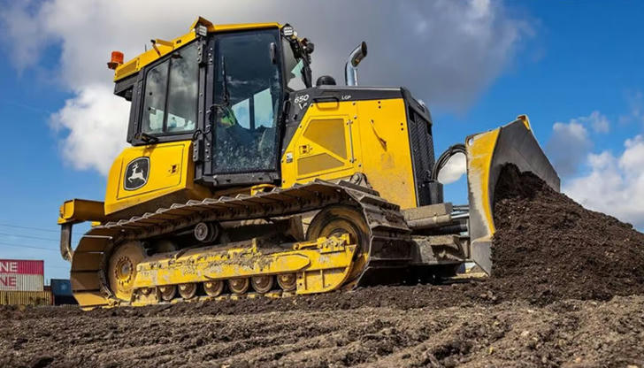 Do you know the name of this heavy machine?