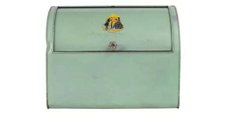 When life needs a refresh, this timeless gadget would do the job. Which one are we talking about?