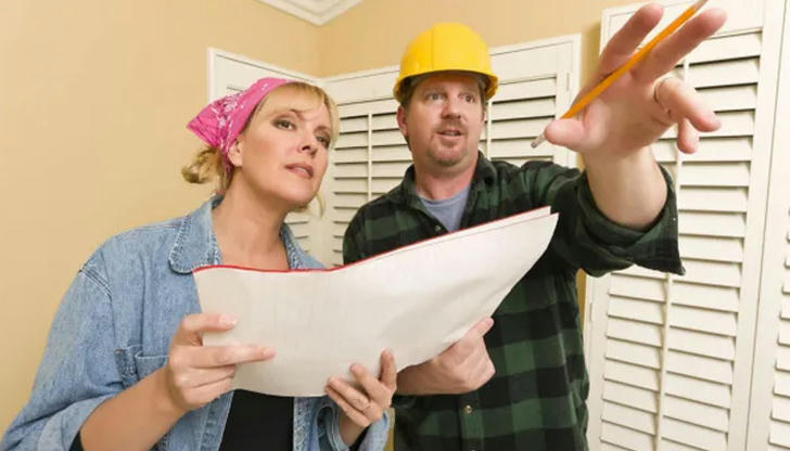 If contractors use a license not in their name, what is the risk for homeowners?