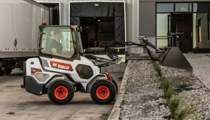 Which machine is better for working in very tight spaces?