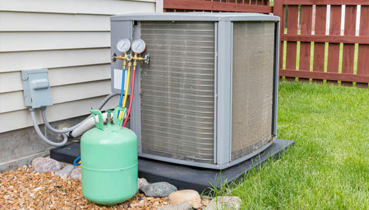When refrigerant evaporates, what happens?
