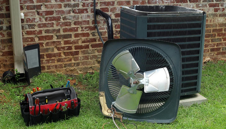 Grinding or banging noises from an HVAC system usually indicate what type of issue?
