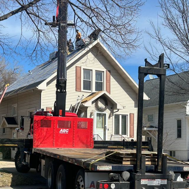 LCR Roofing LLC