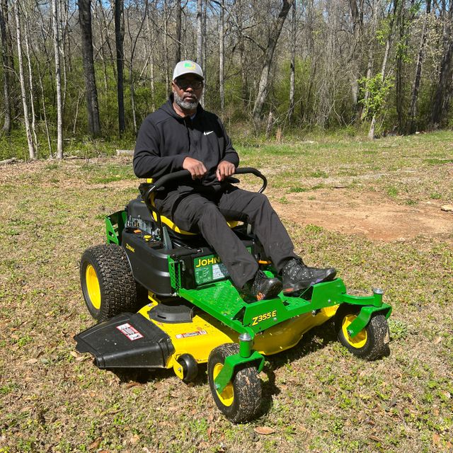 Majestic lawn maintenance LLC