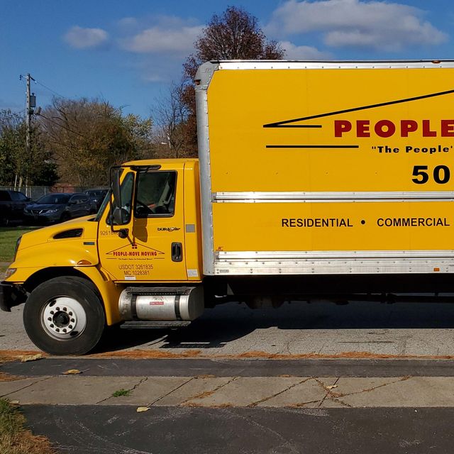 People-Move Moving
