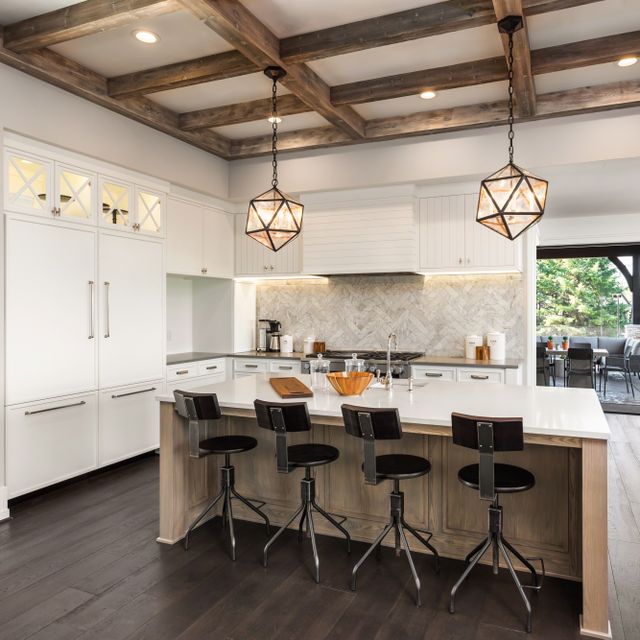 Radvand Construction