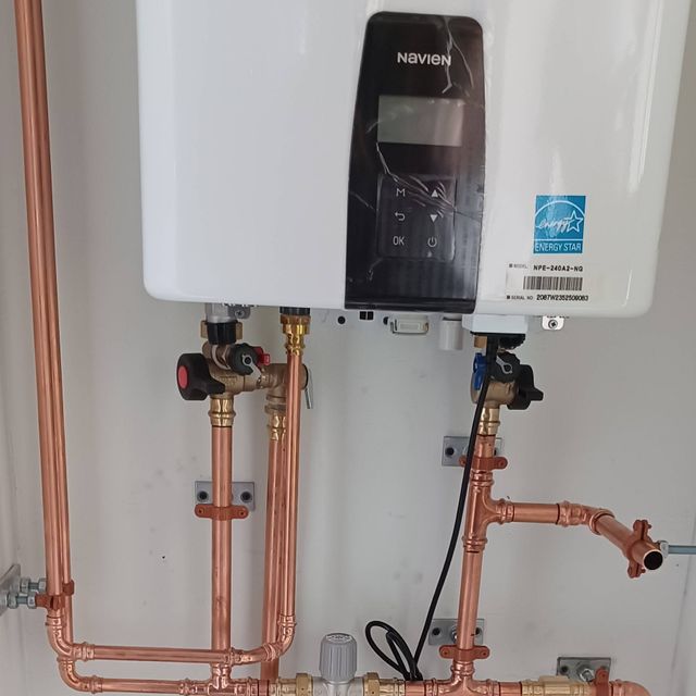 It Me DOUGLAS PLUMBING AND HEATING